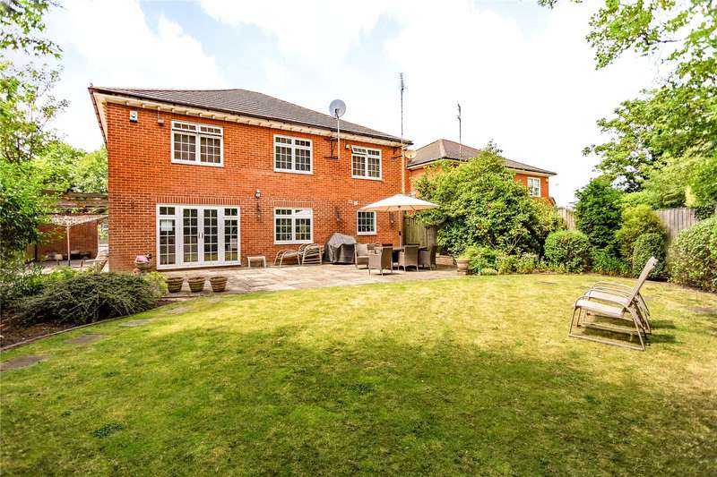 5 Bedroom Detached House For Sale In Grantham Close, Edgware, HA8
