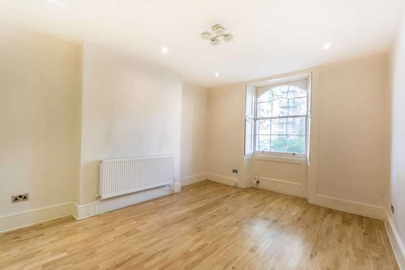 Flat To Rent In Barnsbury Road, Angel, N1