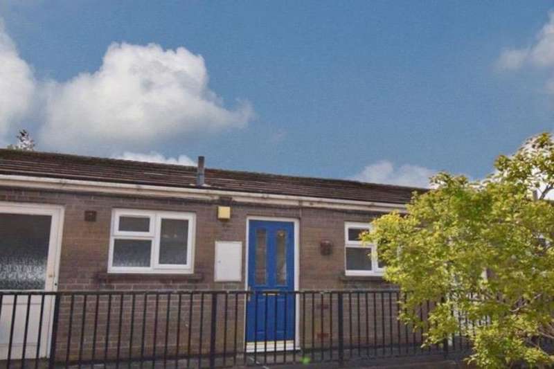 1 Bedroom Flat To Rent In Thistle Way, Risca, NP11