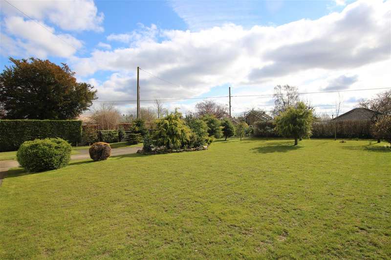 2 Bedroom Detached Bungalow For Sale In Ryland Road, Welton, Lincoln, LN2