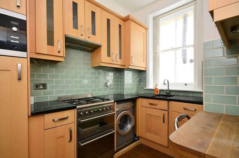 Flat To Rent In Hanson Street, Fitzrovia, W1W