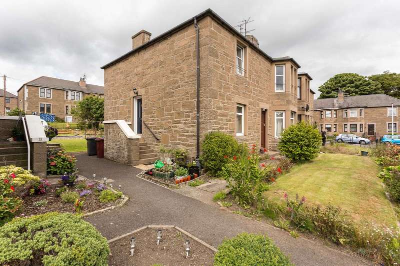 2 Bedroom Villa House For Sale In Ivanhoe Place, Dundee, Angus, DD4