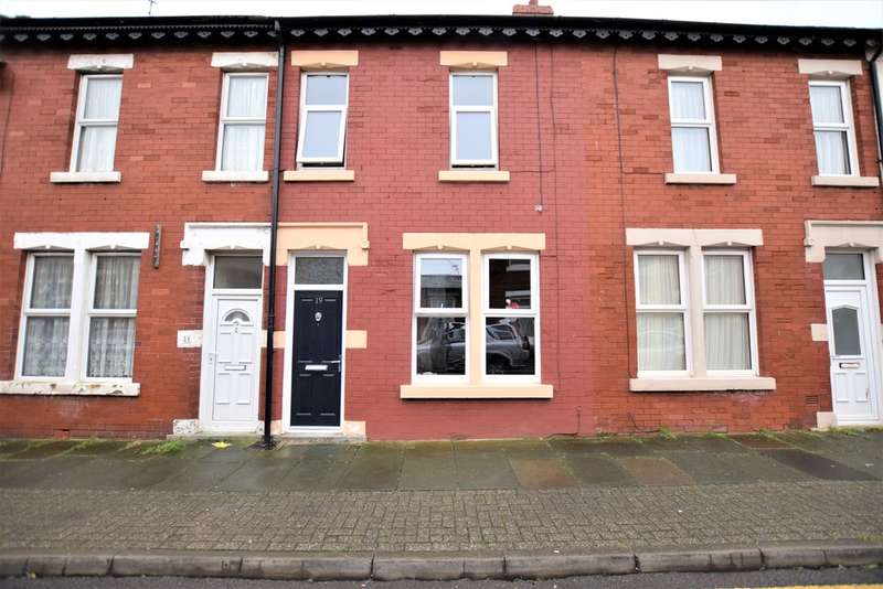 Houses for sale in Holyoake Avenue, FY2, Blackpool