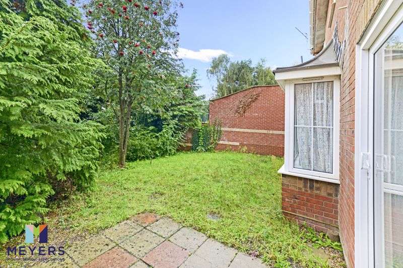 5 Bedroom Property For Sale In Holnest Road, West Canford Heath, Poole