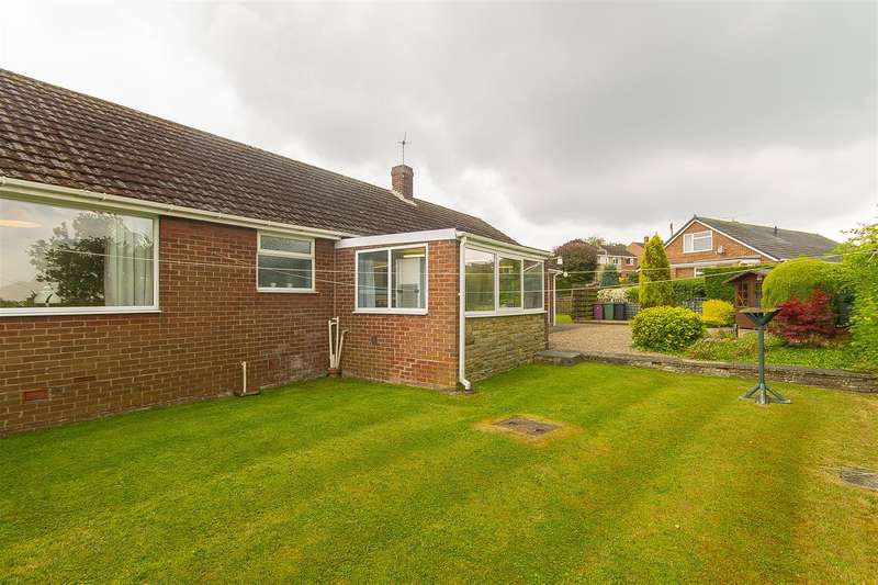4 Bedroom Detached Bungalow For Sale In Wrenpark Road, Wingerworth