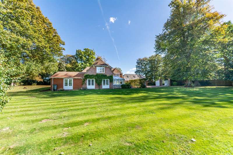 5 Bedroom Detached House For Sale In Yapton Lane, Walberton Village, BN18