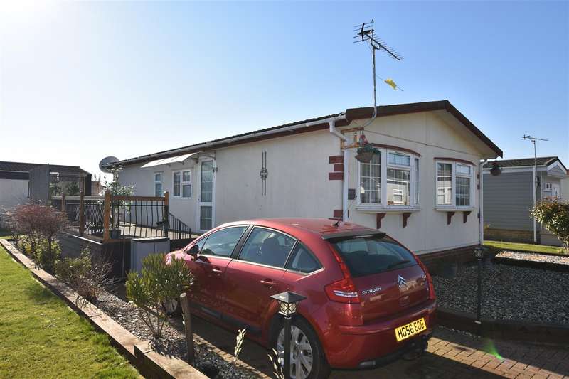 2 Bedroom Park Home Mobile Home For Sale In Kings Park, Hindles Road
