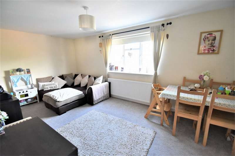 2 Bedroom Flat For Sale In Mytchett Road, Mytchett, Surrey, GU16