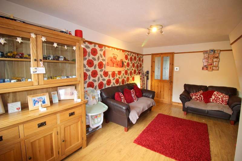 2 Bedroom End Of Terrace House To Rent In Davis Avenue, Bryncethin