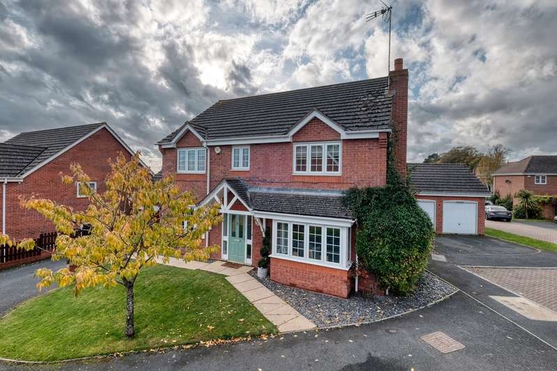 4 Bedroom Detached House For Sale In Reed Mace Drive, Woodland Grange
