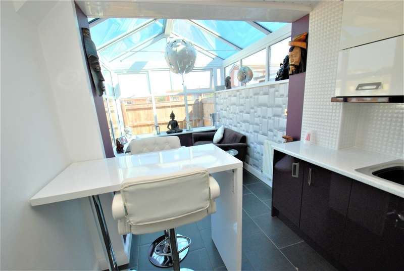 3 Bedroom Link Detached House For Sale In Amble Avenue, South Shields, NE34