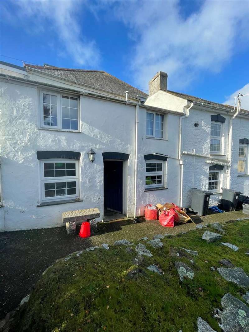 6 Bedroom Property To Rent In Helston Road, Penryn, TR10