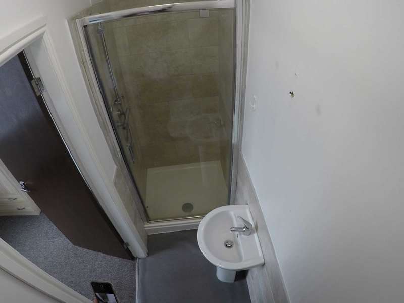 1 Bedroom Studio Flat To Rent In Warmsworth Rd, Room 5, Doncaster, DN4