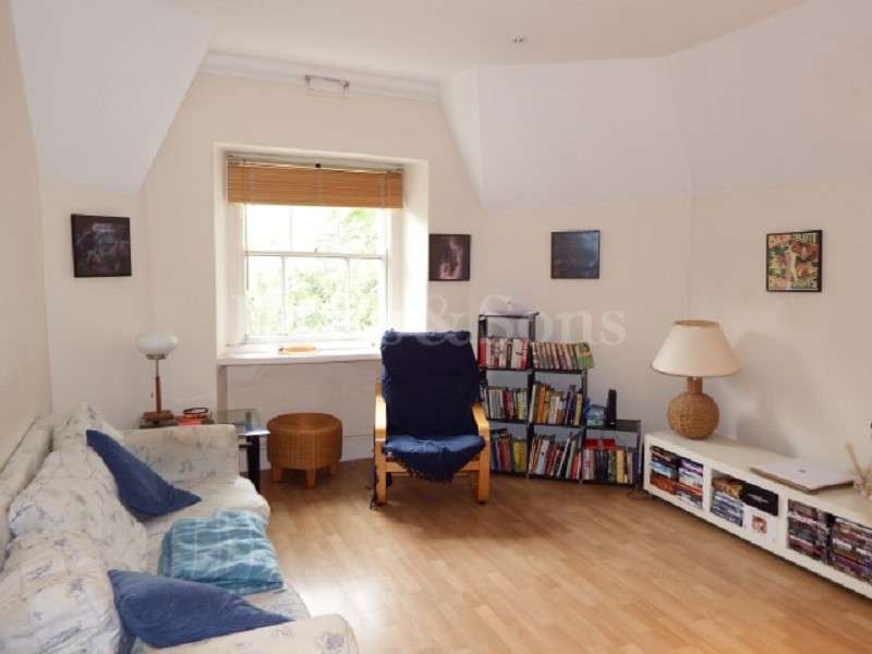 2 Bedroom Flat For Sale In Stow Park Crescent, Newport, Gwent, NP20
