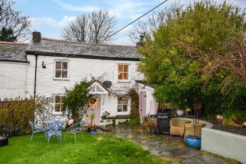 Houses for sale in Saint Agnes, TR5, Cornwall