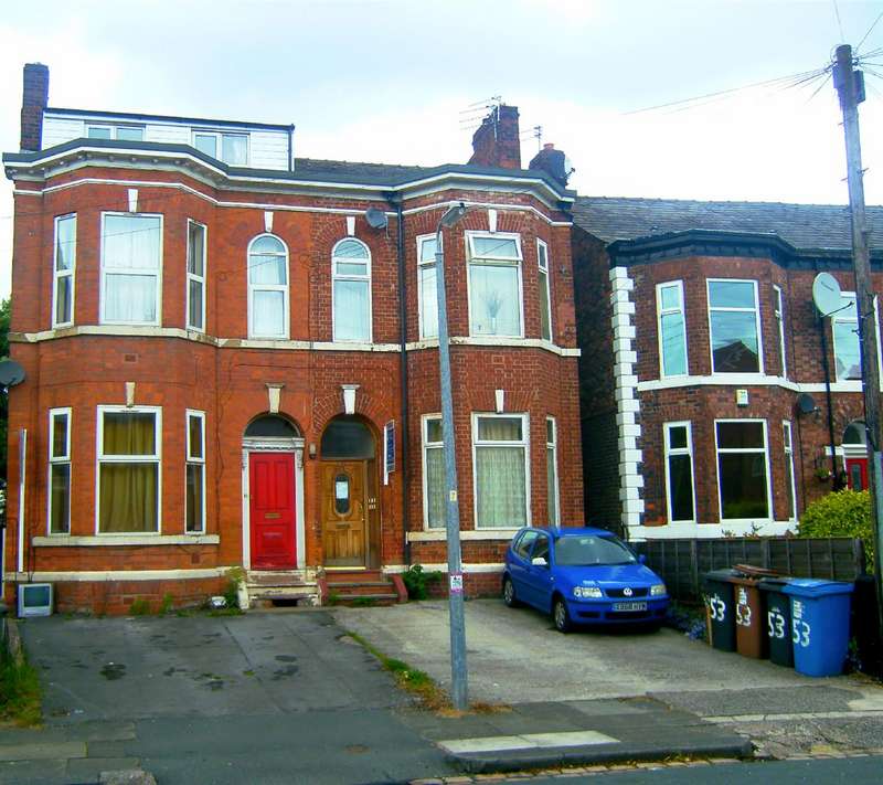 Home To Rent In Victoria Crescent, Eccles, Manchester, M30