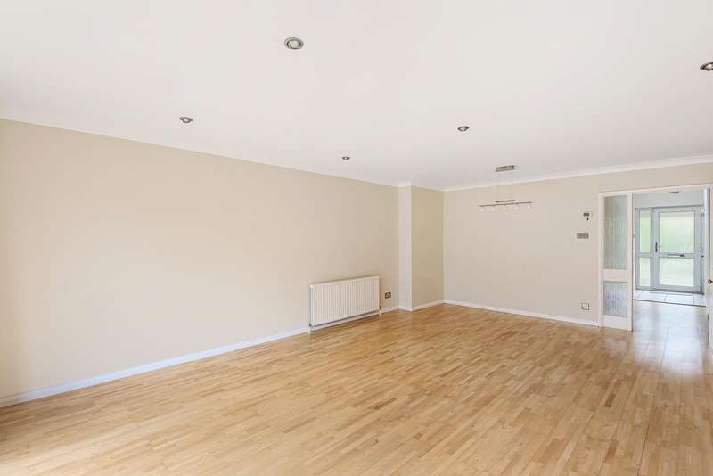 3 Bedroom Terraced House For Sale In The Willows, Weybridge, KT13