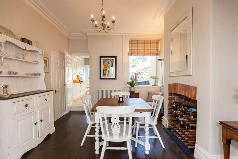 3 Bedroom Terraced House For Sale In Amesbury Road, Penylan, Cardiff, CF23