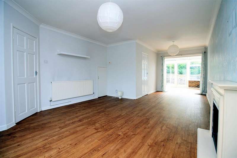 3 Bedroom House For Sale In Saltings Way, Upper Beeding, Steyning, BN44