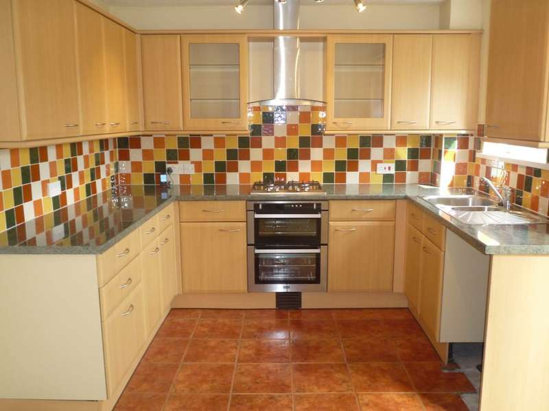 3 Bedroom House To Rent In Brecon Street, Boverton, Llantwit Major, CF61