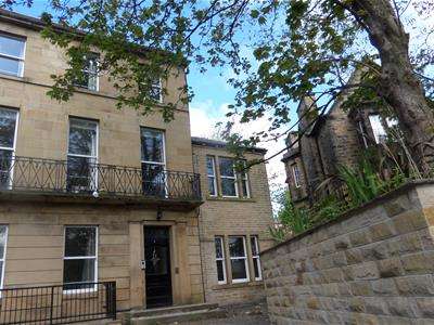 2 Bedroom Apartment To Rent In 1 Savile Terrace, Halifax, HX1