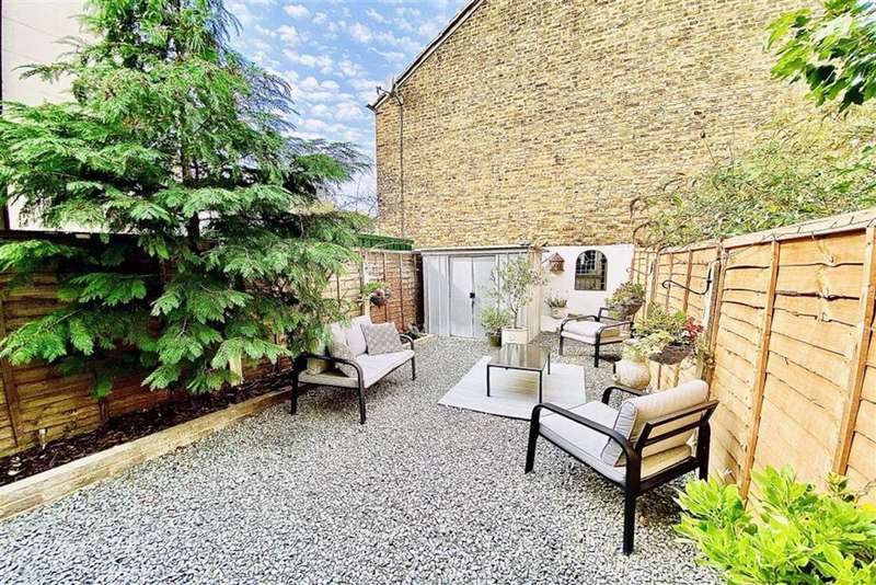 2 Bedroom Terraced For Sale In Swingate Lane, Plumstead, London, SE18