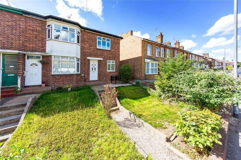 2 Bedroom For Sale In Rectory Lane, Chelmsford, Essex, CM1