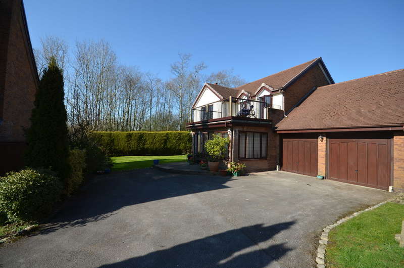 5 Bedroom Detached House For Sale In The Pastures, Beardwood, Blackburn