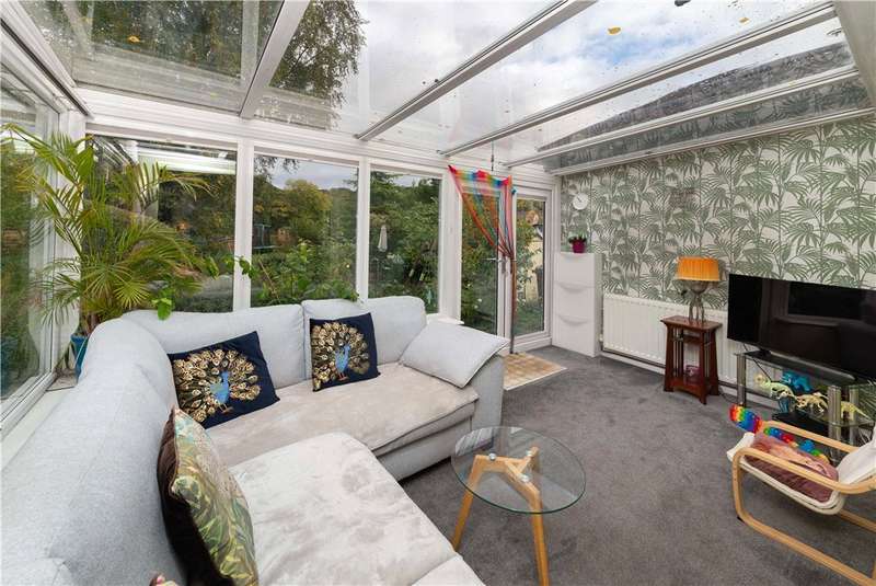 3 Bedroom Semi Detached House For Sale In Branksome Drive, Shipley, BD18