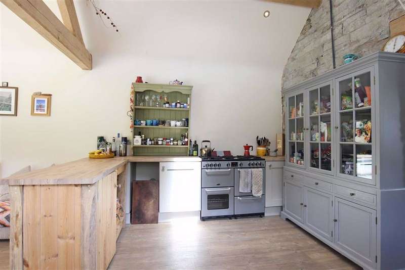 4 Bedroom Detached House For Sale In Aberangell, Machynlleth, SY20