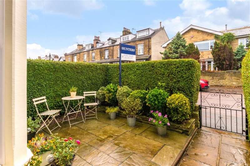 3 Bedroom Terraced House For Sale In Somerset Road, Pudsey, LS28